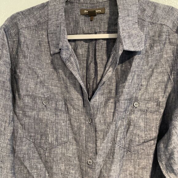 Woman's, Sz XL, Linen Shirt Tommy Bahama, Button Up, Long Sleeve w/Roll Tab Navy - Picture 2 of 5